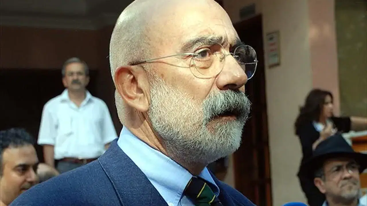 Ahmet Altan’ın Siyasi Görüşü Nedir?