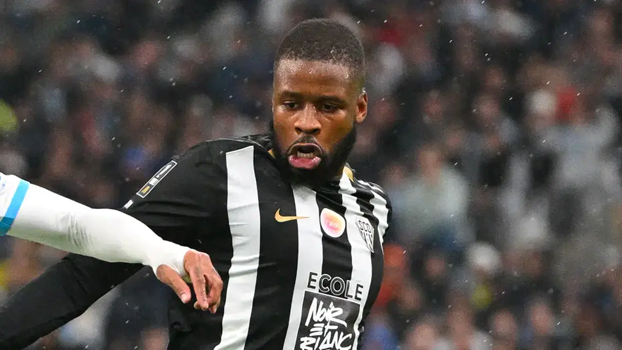 Ousmane Camara Galatasaray'a gelecek mi, bonservisi ne kadar, hangi mevkide oynuyor?