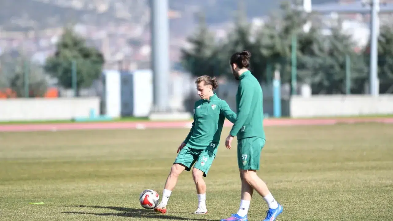 Isparta 32 Spor - Bursaspor Maçı Bi Kanal TV ve AS TV  canlı ve şifresiz, Hangi Kanalda, Saat Kaçta, Canlı Nereden İzlenir?