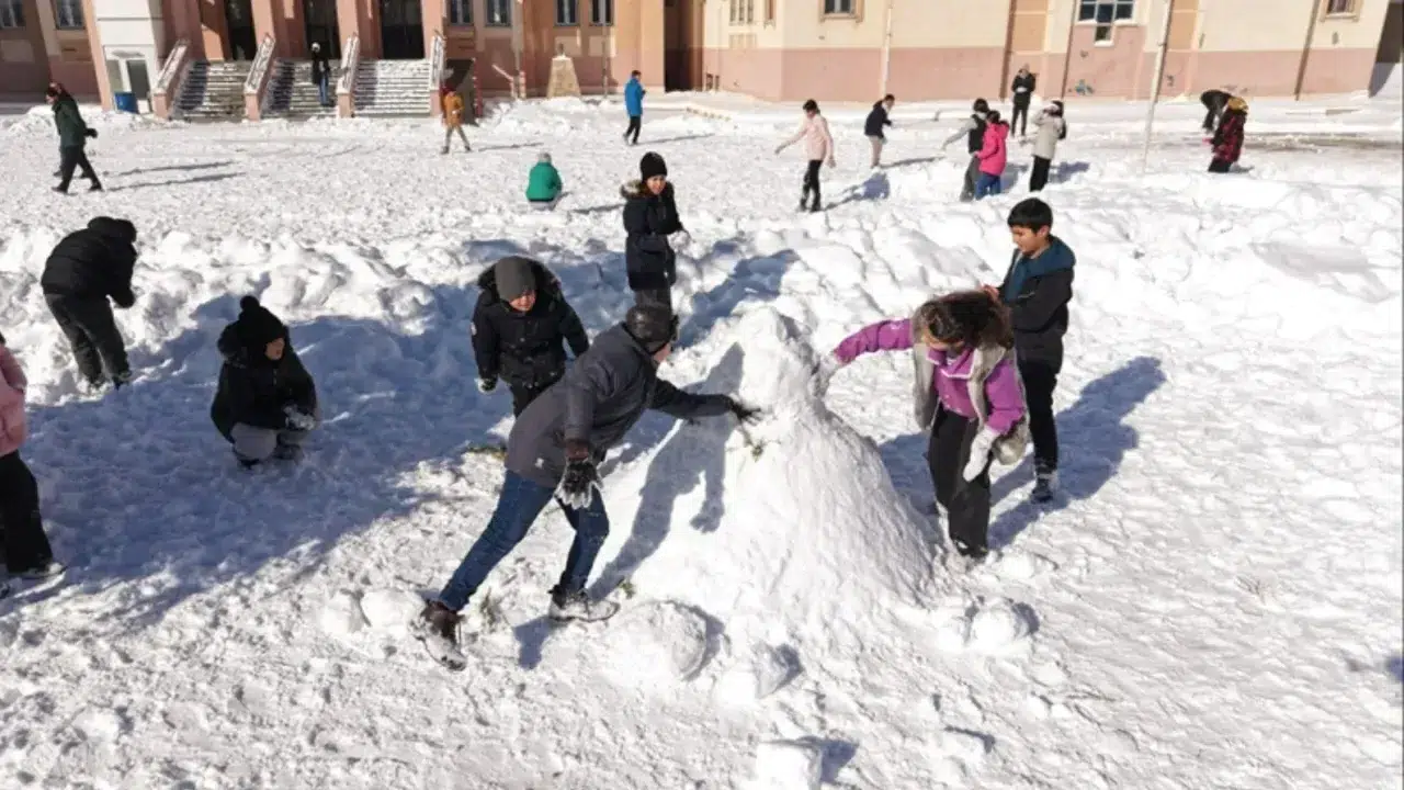 Tekirdağ kar tatili son dakika 23 Şubat, Valilik duyuru yaptı mı, hangi ilçelerde kar var, okullar açık mı?