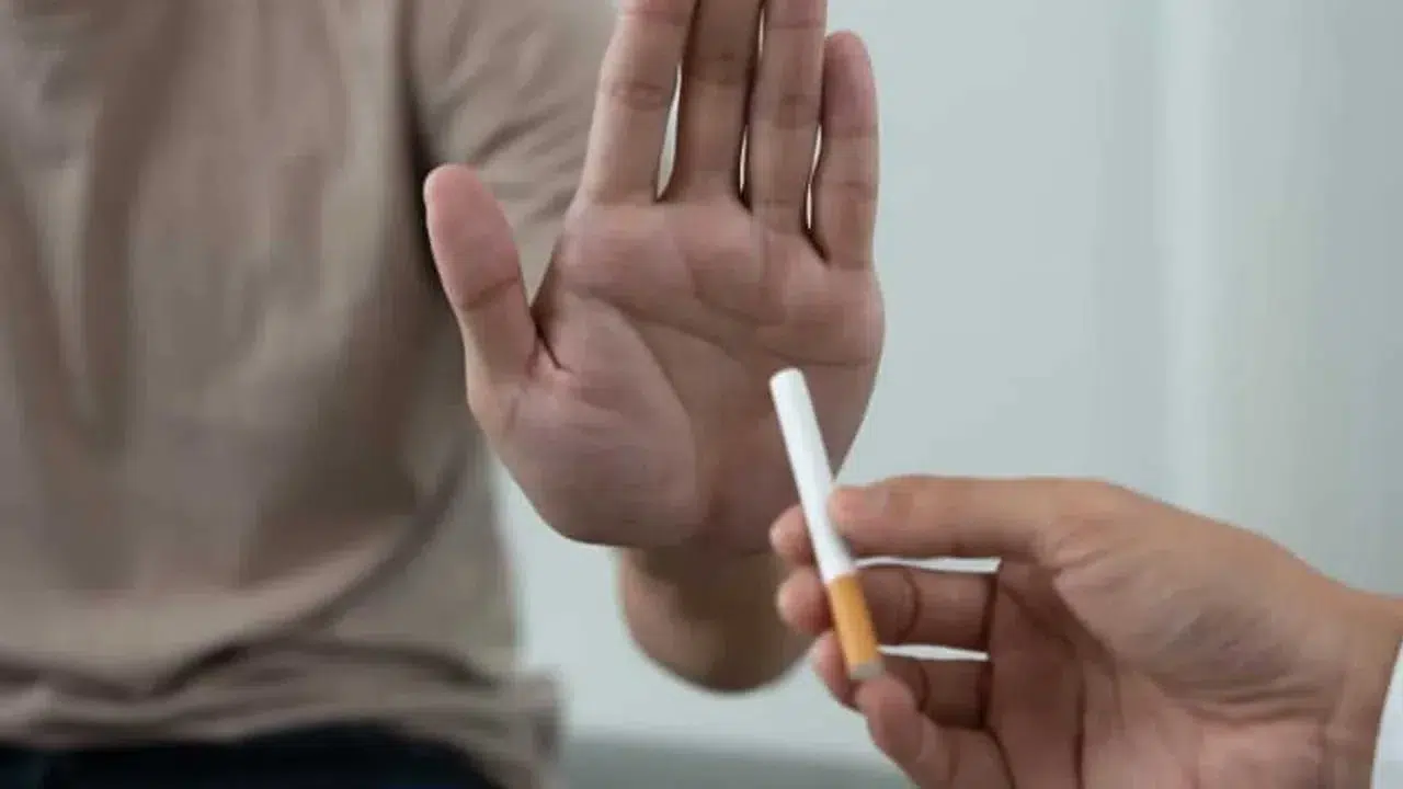 'Tütünsüz Türkiye' Yolunda Yeni Hamle! Sigara Kullananlara SMS Gönderilecek