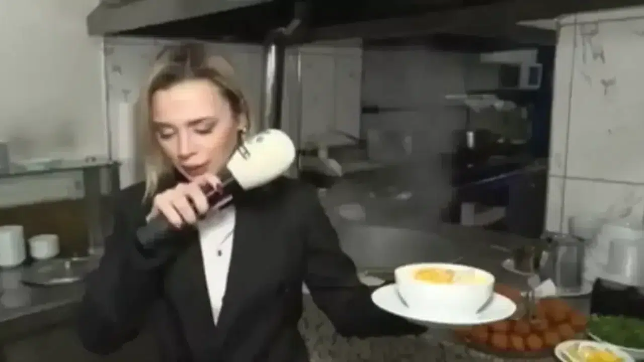 Kübra Aydın canlı yayında neden zorlandı, işkembe çorbası çekiminde ne oldu?