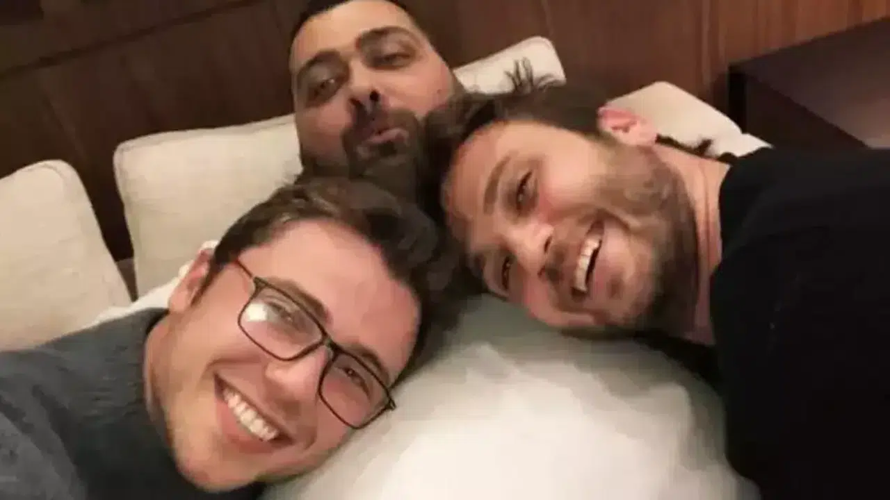 Köknar Rüştü Tezay hayatı (kimdir), neden öldü, kanser miydi, kalp krizi mi geçirdi, cenazesi nerede?