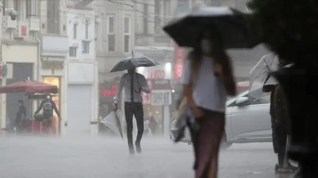 Okullar Açık mı,  17 Şubat Valilik Açıklama Yaptı mı, Hangi Şehirlerde Okullar Tatil Edildi?
