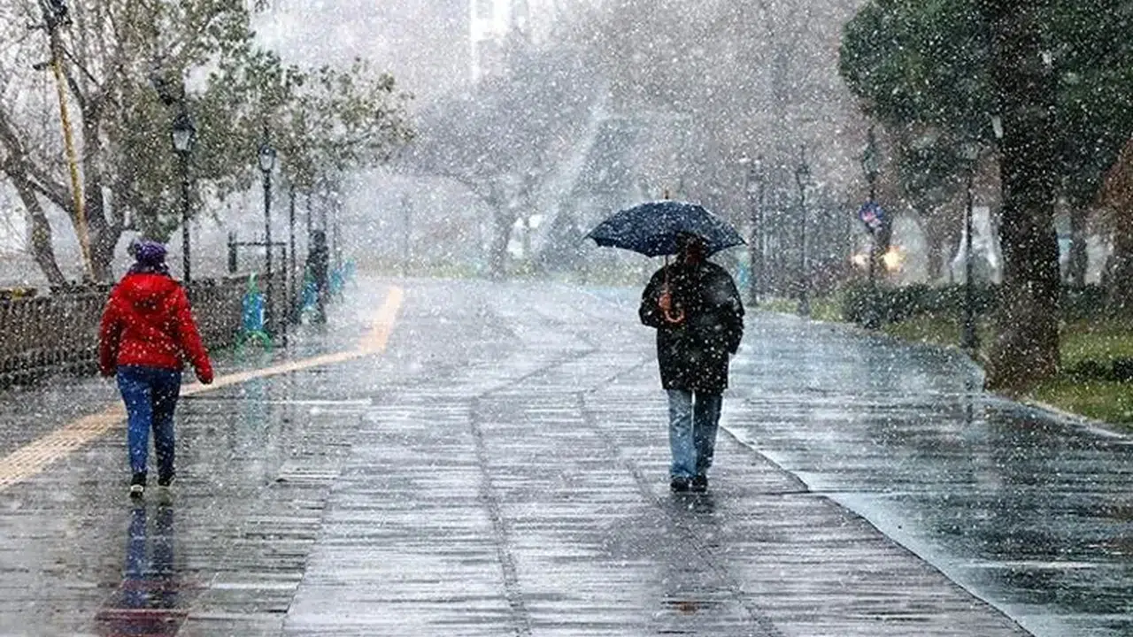 Soğuk hava Türkiye’yi sardı, kar ve yağış günlerce sürecek