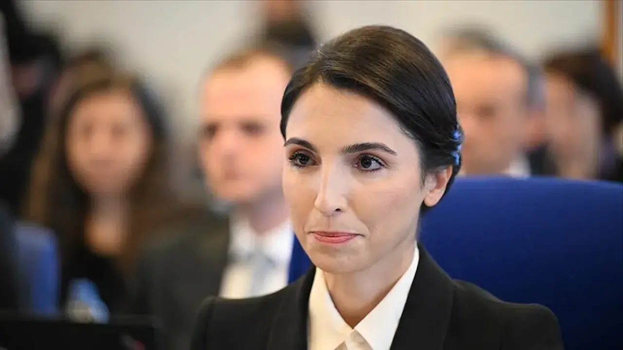 Hafize Gaye Erkan Nerelidir, Kaç Yaşında, Kariyeri ve Eğitimi Nedir?