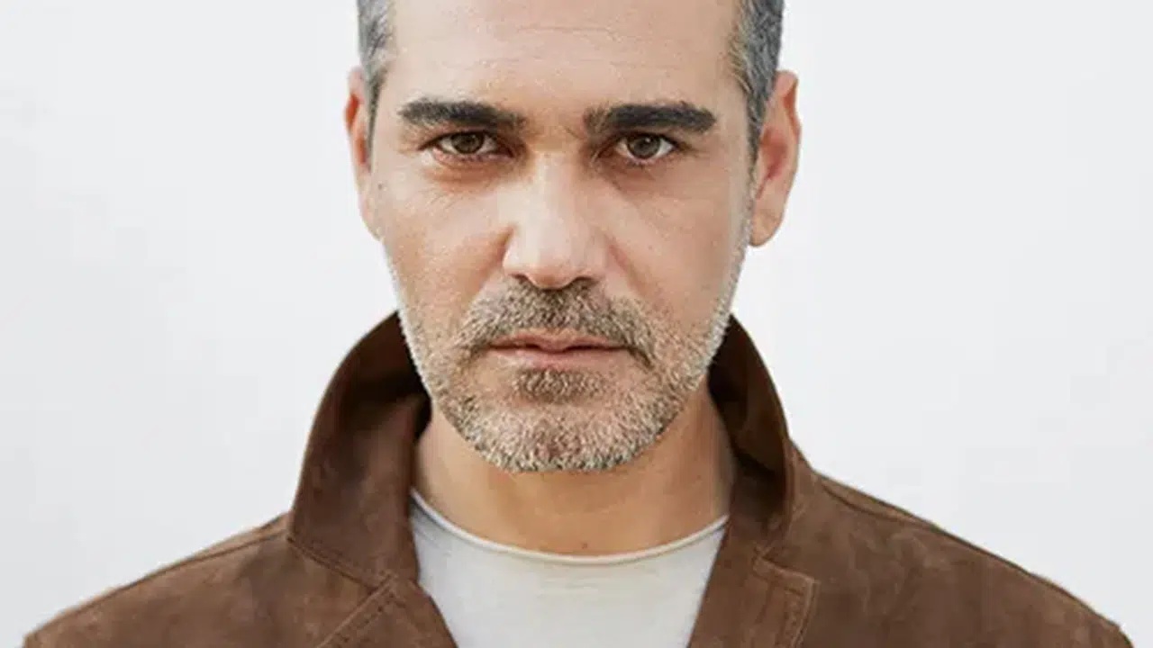 Caner Cindoruk hayatı (kimdir), aslen nereli,hangi yapımlarda yer aldı?