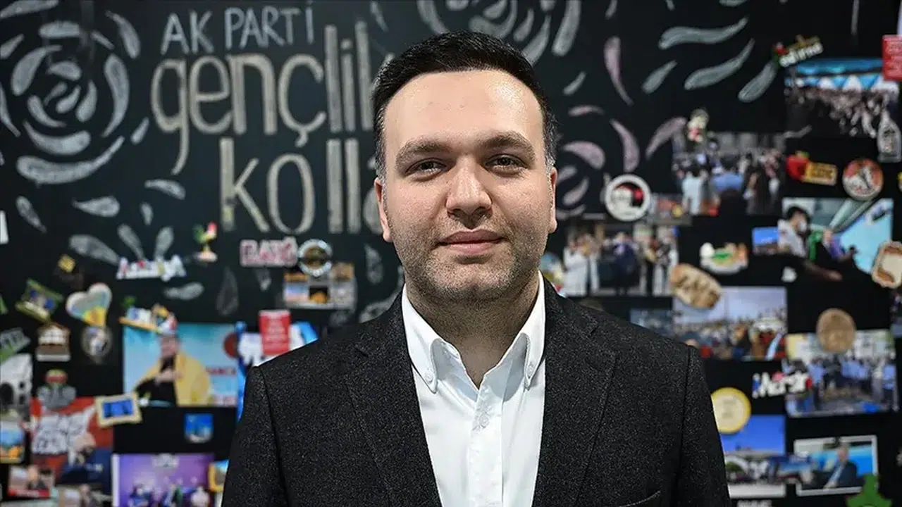 AK Partili İbiş’ten Başarır’ın 'Boğaziçi' Paylaşımına Sosyal Medya Üzerinden Yanıt!