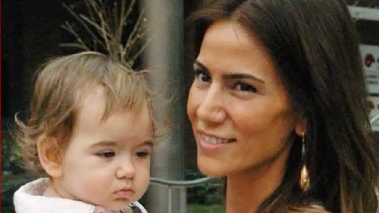 Anne–kız ikiz sandırdı... Zeynep Tokuş yıllara meydan okuyor!