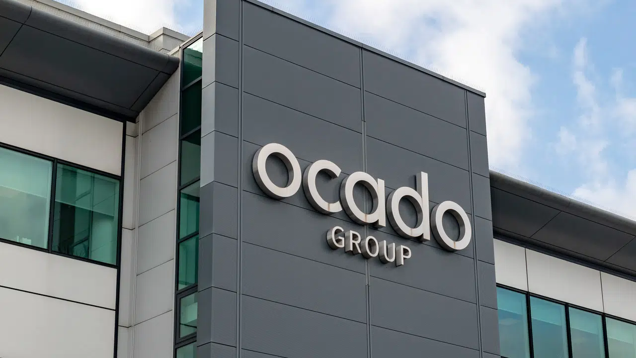 Ocado 1000 Çalışanı Neden İşten Çıkarıyor, Kaç Kişi Etkilenecek?