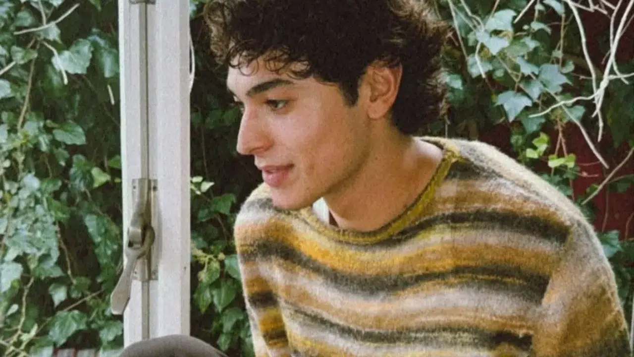 Doktorlar Başka Hayatta Ali Kocaman kim, Berk Özgür kaç yaşında, nereli, tv dizileri ve kariyeri