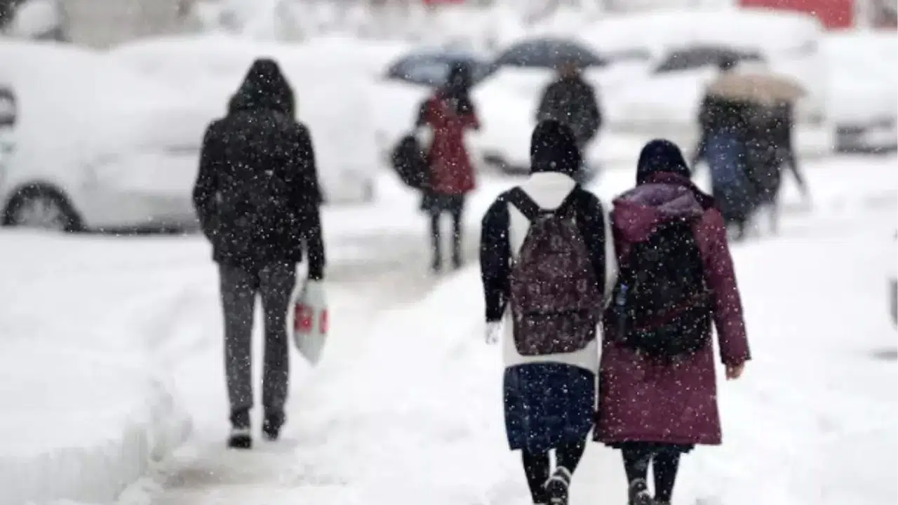 Burdur Okullar Tatil Mi, 3 Şubat Salı Burdur’da Okul Yok Mu, Valilik Kar Tatili Açıklaması!