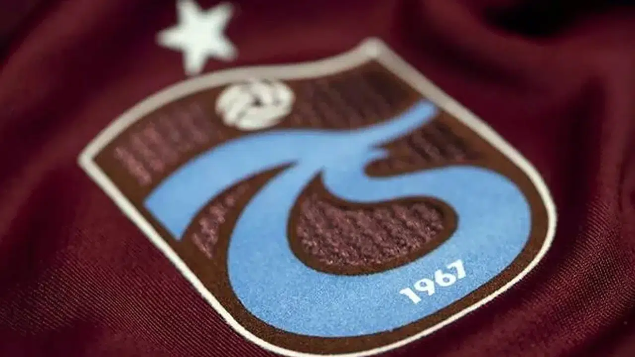 Trabzonspor kafilesine Samsun’da taşlı saldırı: Kulüpten sert tepki!