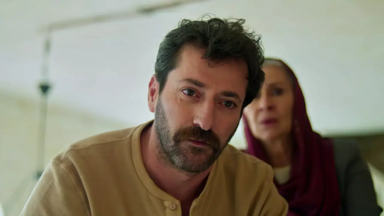 Boran diziden ayrılıyor mu? Uzak Şehir Burç Kümbetlioğlu diziden çıktı mı, son durum