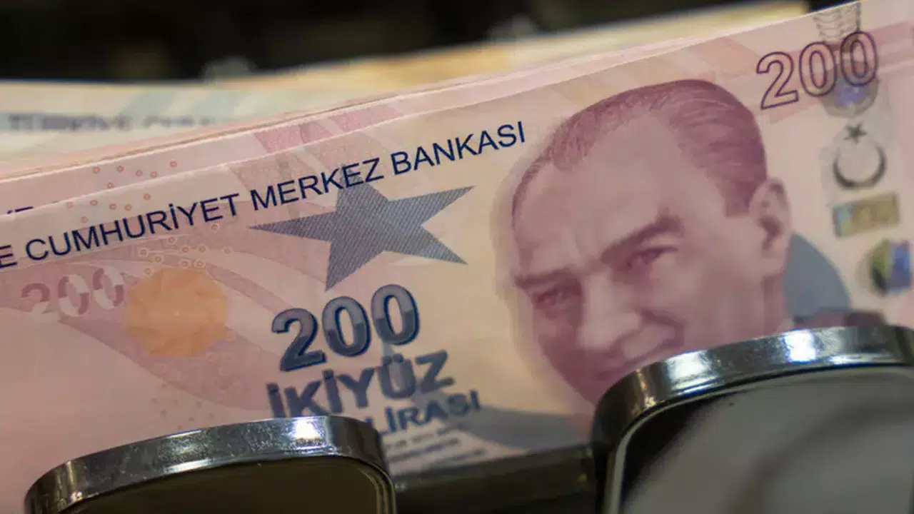 SGK'dan Prim Borçlularına Kolaylık Paketi! Taksit Aksatma Hakkı Artırıldı