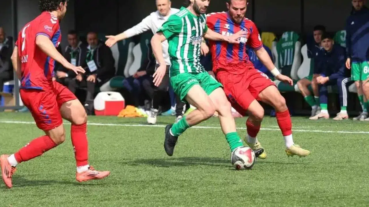 Çayelispor – Karabük İdmanyurdu Spor Maçı Kaç Kaç Bitti, Kim Kırmızı Kart Yedi?