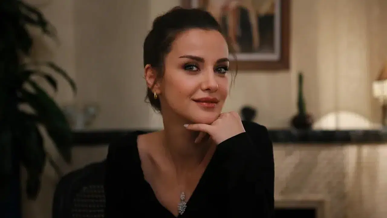 Gençliğiyle kafaları karıştırdı... İrem Helvacıoğlu’nun doğum günü pozu olay oldu!