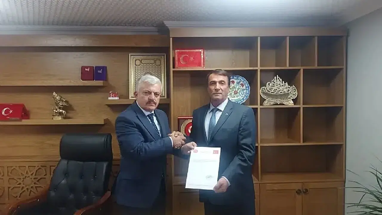 MHP Karamürsel’de Görev Değişimi! Yaşar Gülfidan İstifa Etti