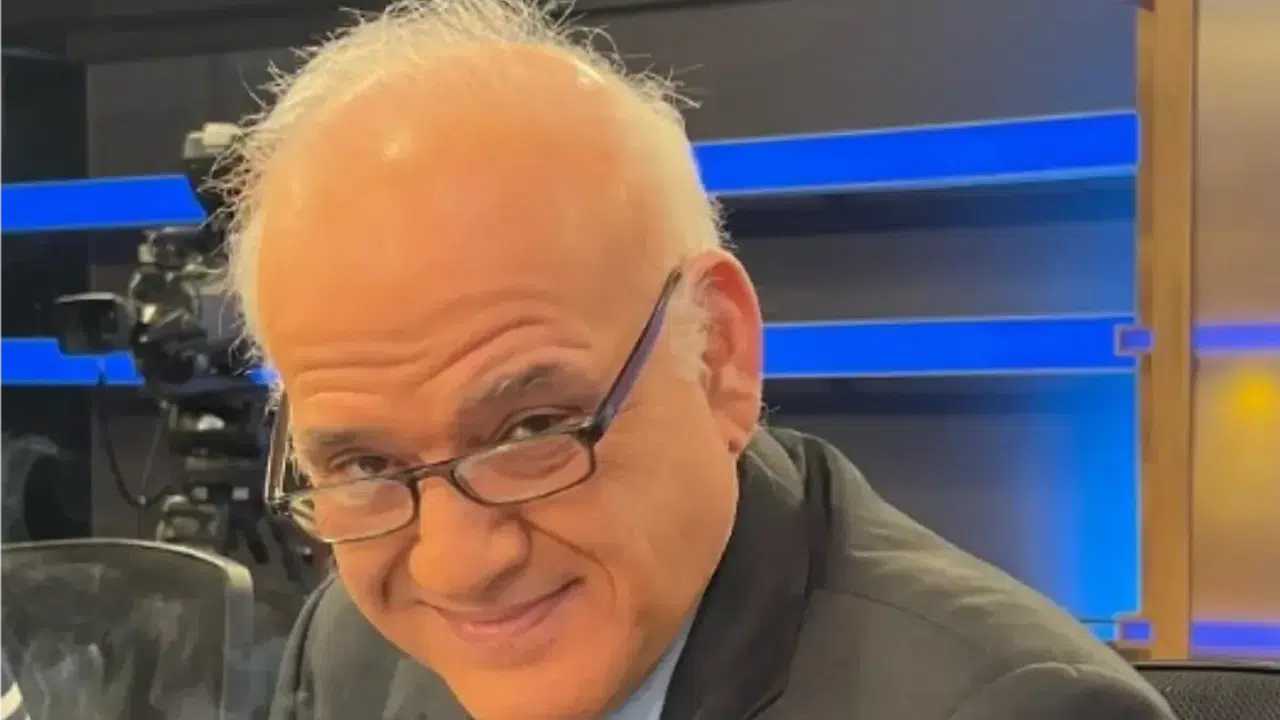 Ahmet Çakar kaç çocuğu var, çocuklarının isimleri ne, kız mı erkek mi? Ahmet Çakar’ın aile hayatı ve çocuk sayısı