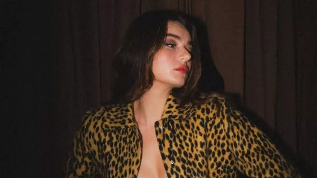 Ayça Ayşin Turan, 'Al Beni Baba' Filmi İçin Tesettüre Girdi!