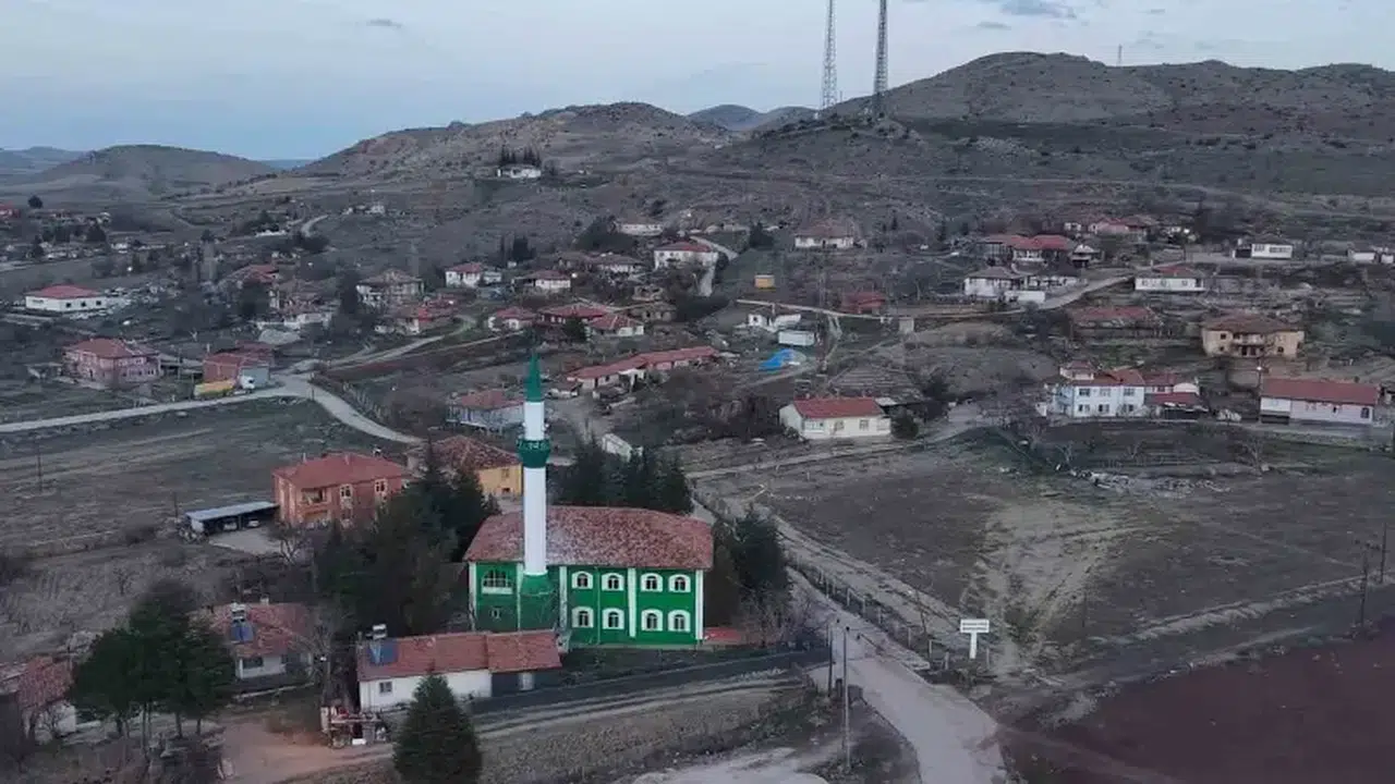 Bu köyde Ramazan farklı geçiyor, tüm köy aynı sofrada buluşuyor