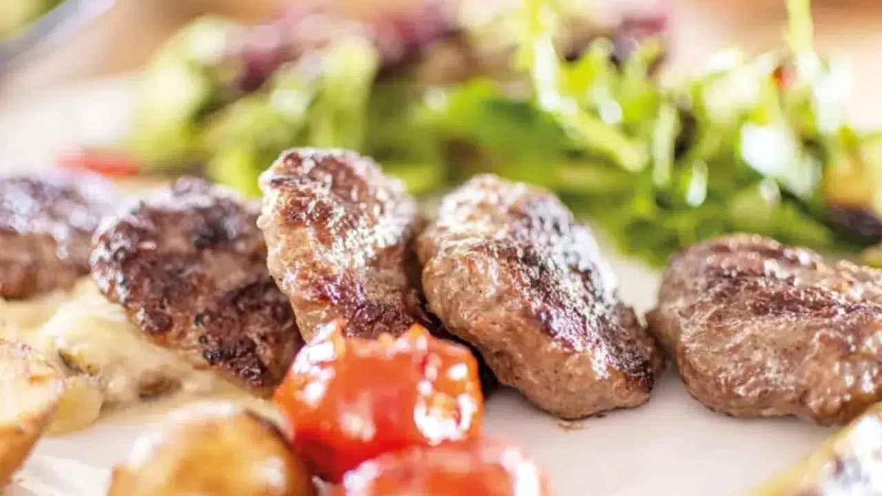 The BBQ Grill Cafe kimin, nerede, sahibi kim? Fahiş hesap skandalı ne?