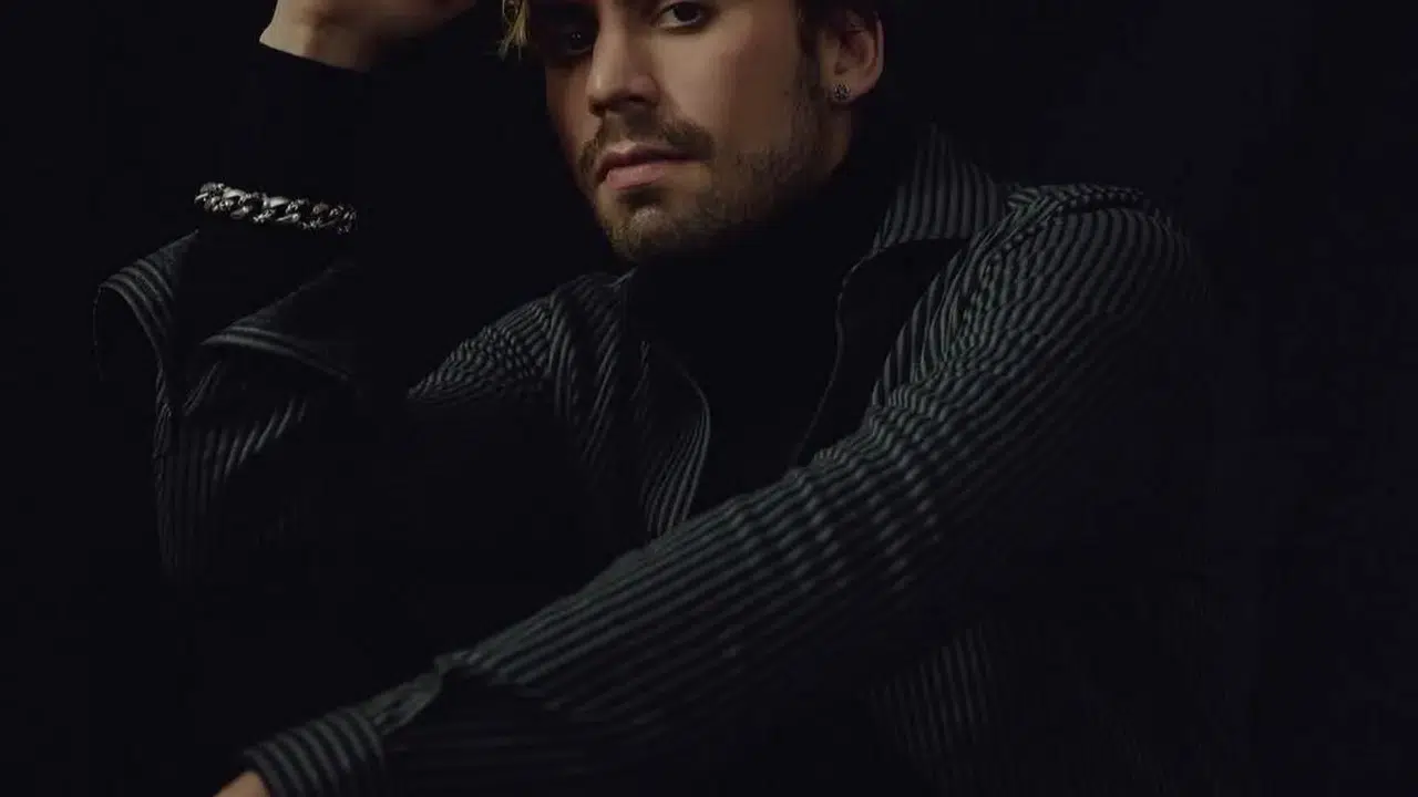 Aynı Yağmur Altında Koray Karakteri Kim? Tarık Emir Tekin Kimdir, Kaç Yaşında, Nereli, Annesi ve Babası Kim?