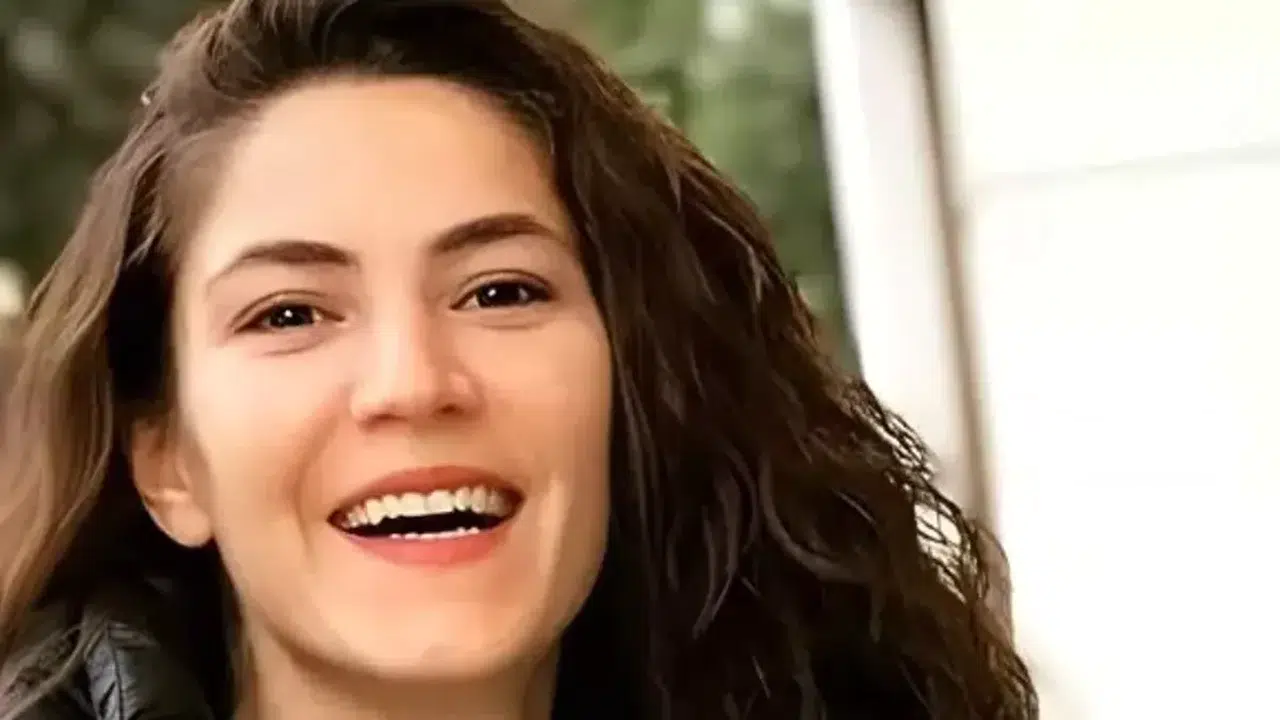 Doktorlar Başka Hayatta Rüveyda kim, Aysun Demir kimdir, tv dizileri ve kariyeri