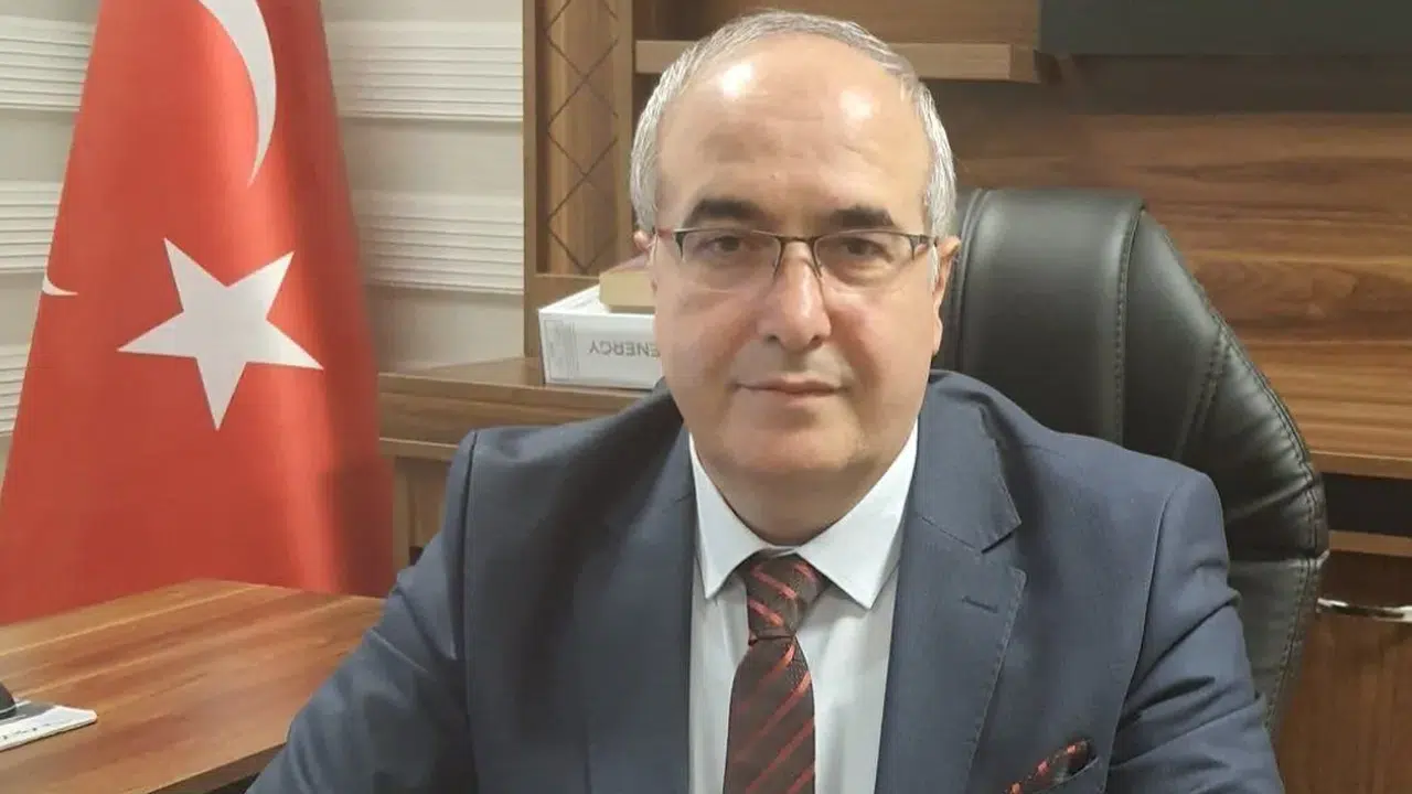 Ünal Canbey kim, Kaç Yaşında, Ne İş Yapıyor, Nereli, Karısı Kim?