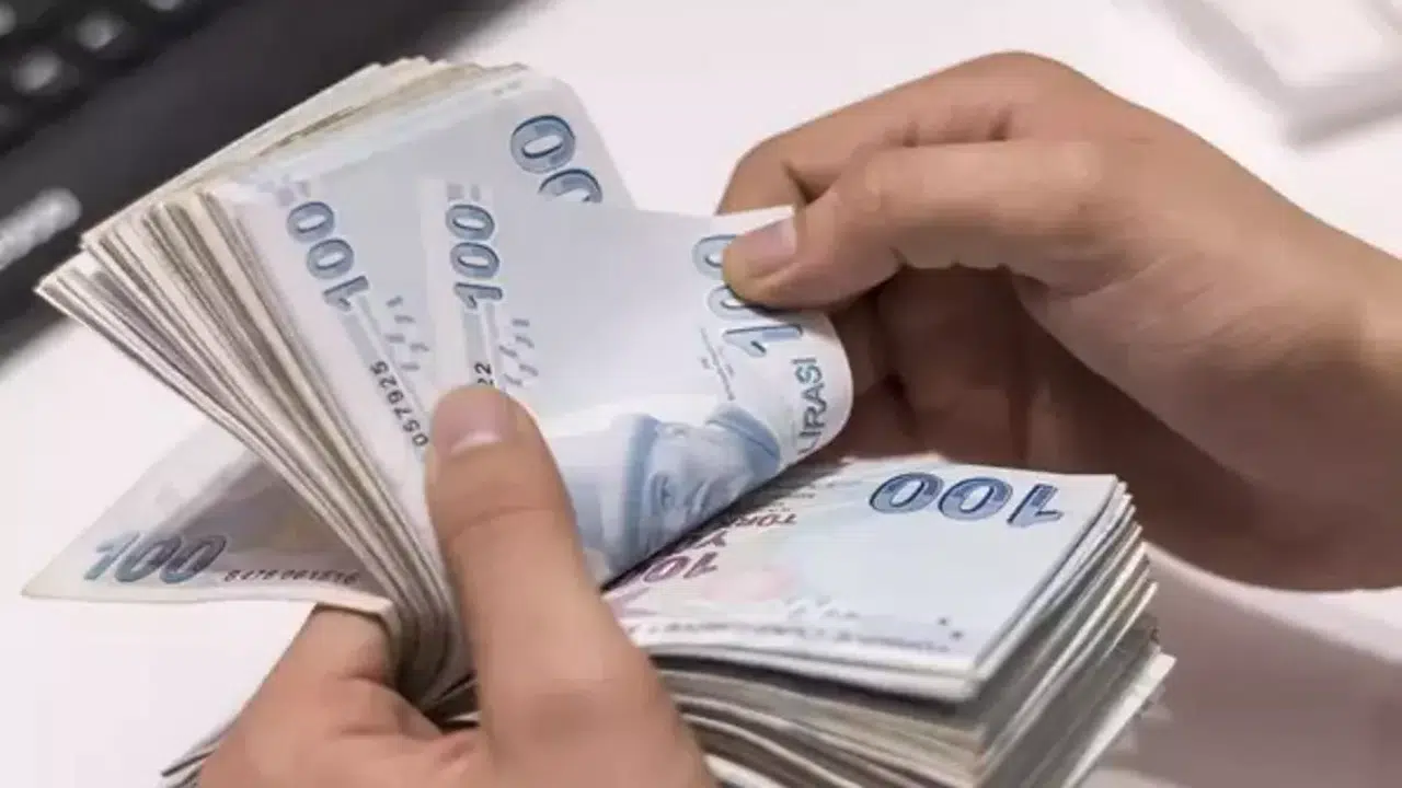 ÖĞRENCİLER MÜJDE! (Şubat 2026) Zamlı KYK bursu ve kredi ödemeleri ne kadar oldu, ne zaman yatacak, ÖDEME GÜNLERİ nasıl belirleniyor?