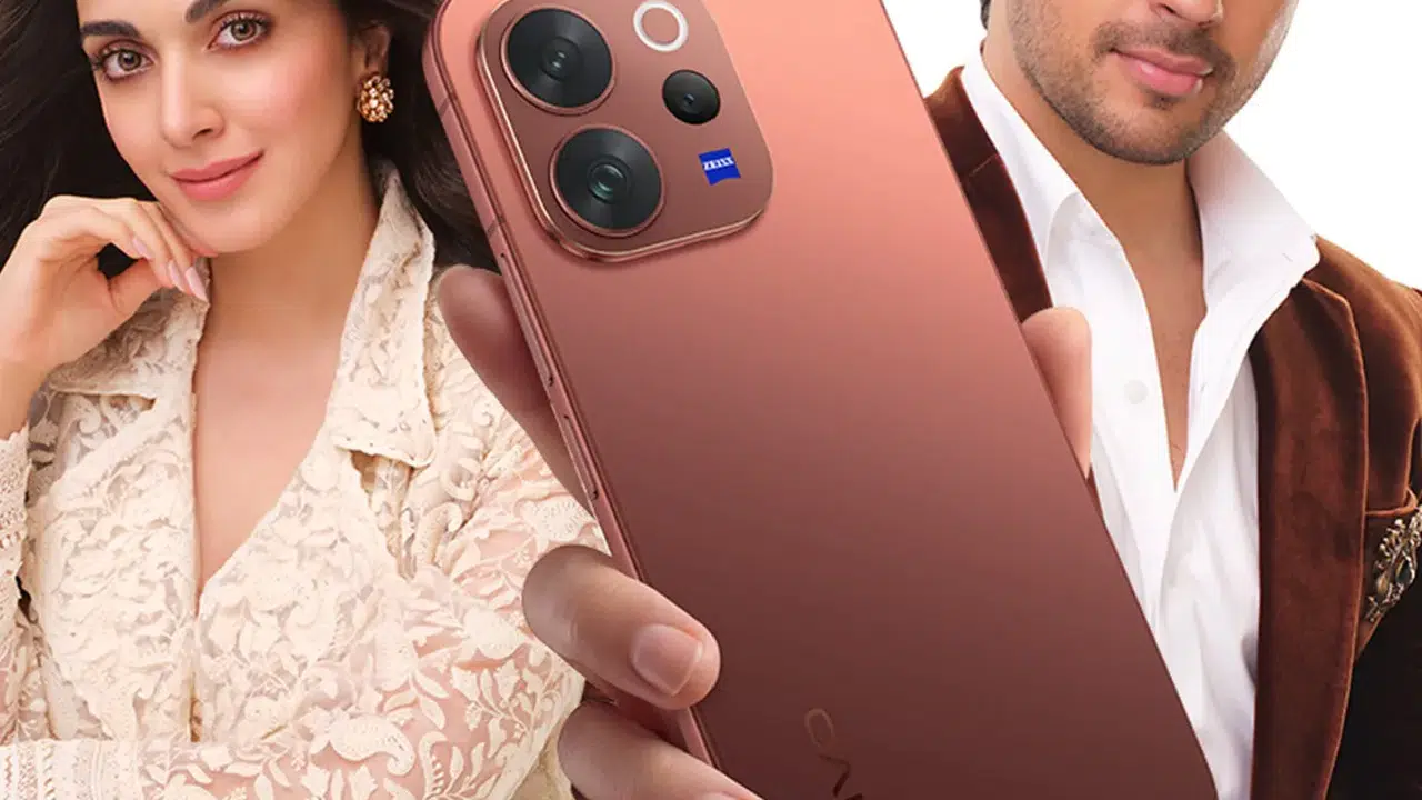 Vivo V70 tanıtıldı! 120Hz OLED ekran, 6500 mAh batarya ve 90W hızlı şarj bir arada