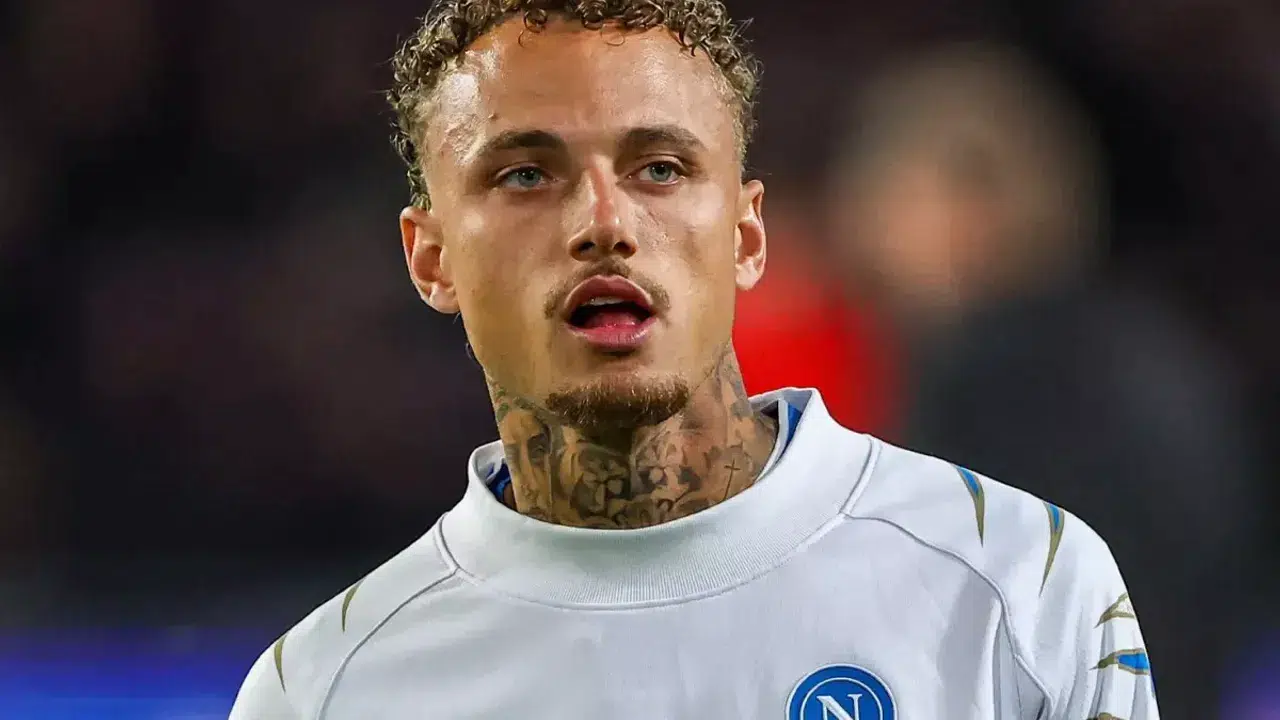 Noa Lang kimdir, kaç yaşında ve nereli, evli mi çocuğu var mı, ailesi kim? Oynadığı takımlar ve futbol kariyeri