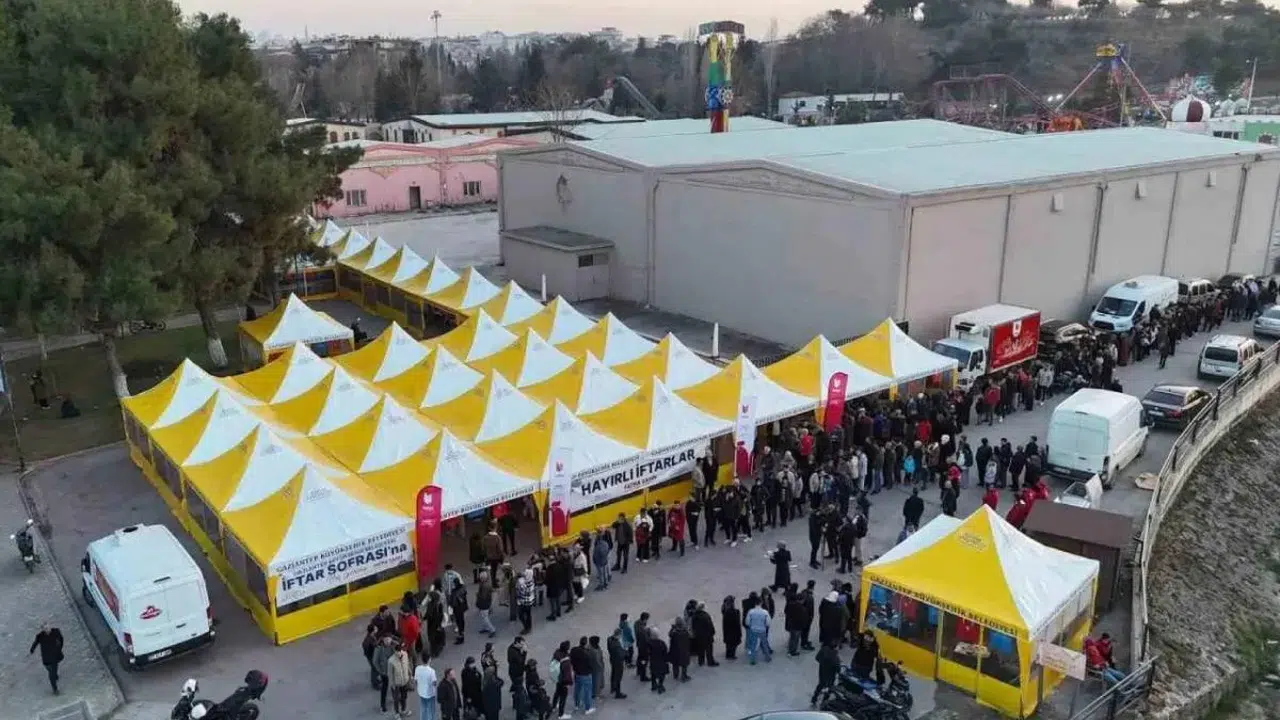 Gaziantep’te ücretsiz iftar yemeği var mı, 2026 Ramazan çadırı hangi mahalle ve bölgelerde olacak?