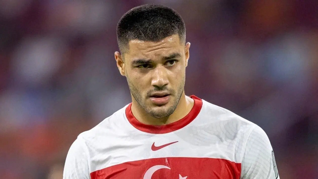 Ozan Kabak Barcelona’ya mı transfer olacak, iddialar doğru mu? Barcelona transfer iddiasında son durum ne?