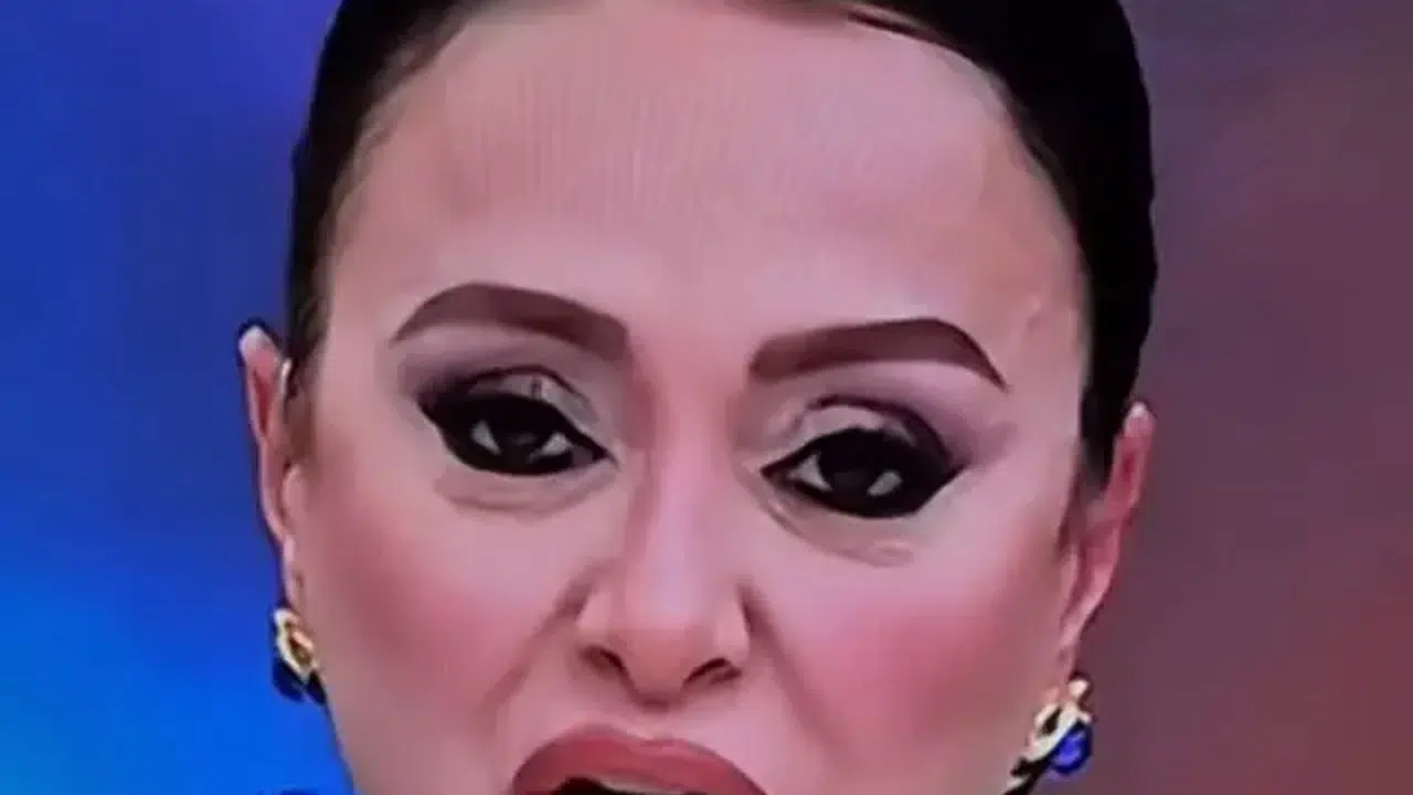 Filtre kaçtı, izleyiciler şaştı... Didem Arslan’ın yüzü ortaya çıktı!