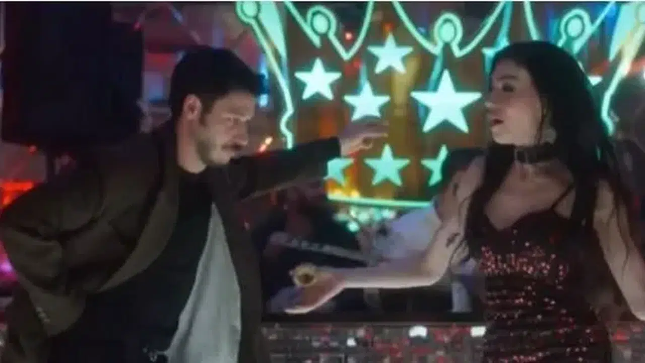 Azem'in oğlu Cihan pavyona mı düştü? Sosyal medyayı ayağa kaldıran o görüntüler!