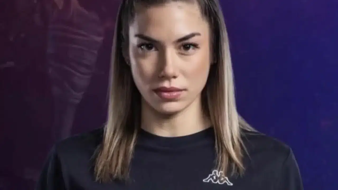 Survivor Asena  kaç yaşında, sevgilisi kim, ne iş yapıyor?
