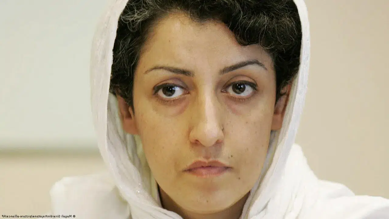 Nobel Ödüllü Mohammadi cezaevinde açlık grevine başladı