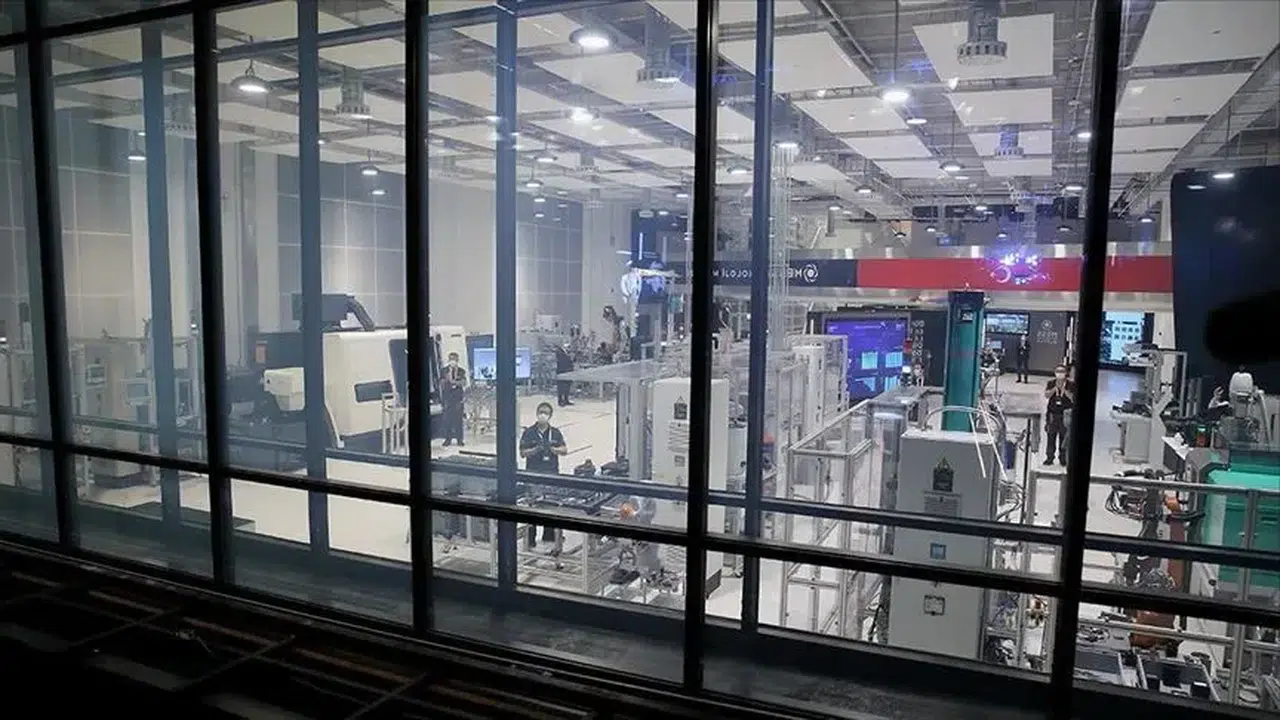 2026 Fabrika Müdürü Maaşları Ne Kadar? Sektör, Şehir ve Pozisyona Göre Güncel Rakamlar