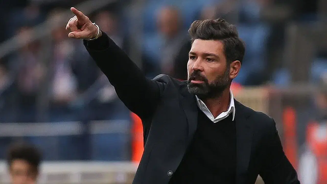 Hakan Kutlu Sakaryaspor’dan ayrıldı mı? Resmi açıklama geldi mi, yeni teknik direktör kim olacak?