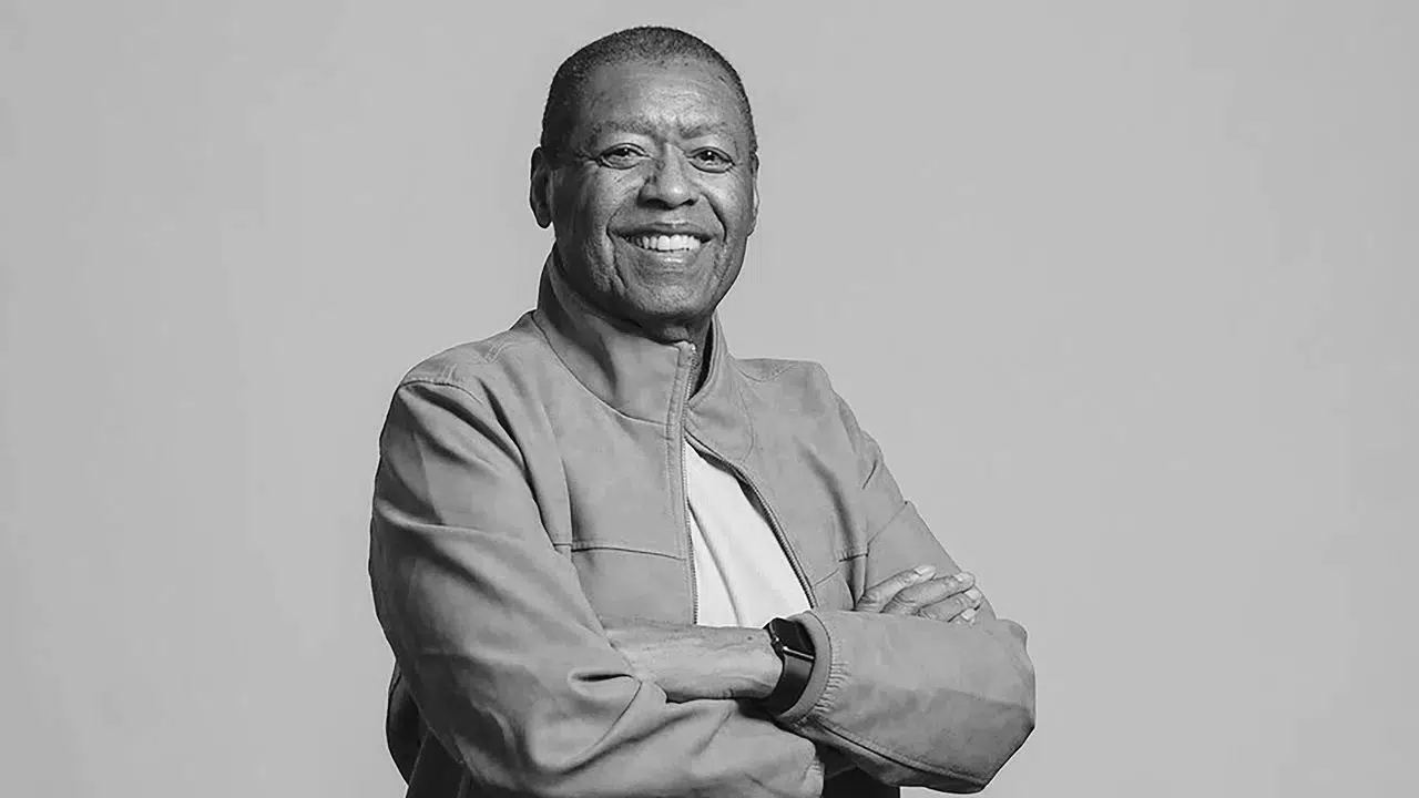 Ron Kenoly Kim, Öldü Mü, Ölüm Nedeni Ne, Kaç Yaşındaydı? Amerikan Gospel Müziği Efsanesi Hakkında!