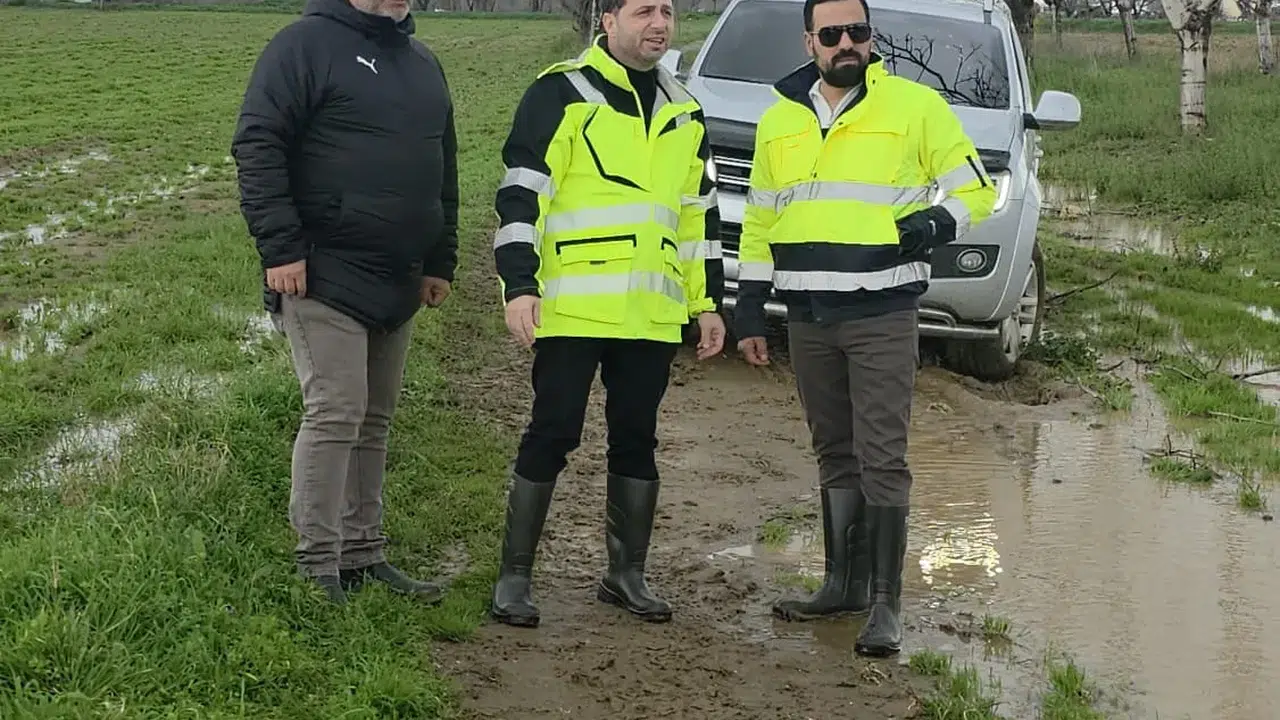 Gazeteci habere gitti, felaketi yaşadı... Başkan yardımına koştu!