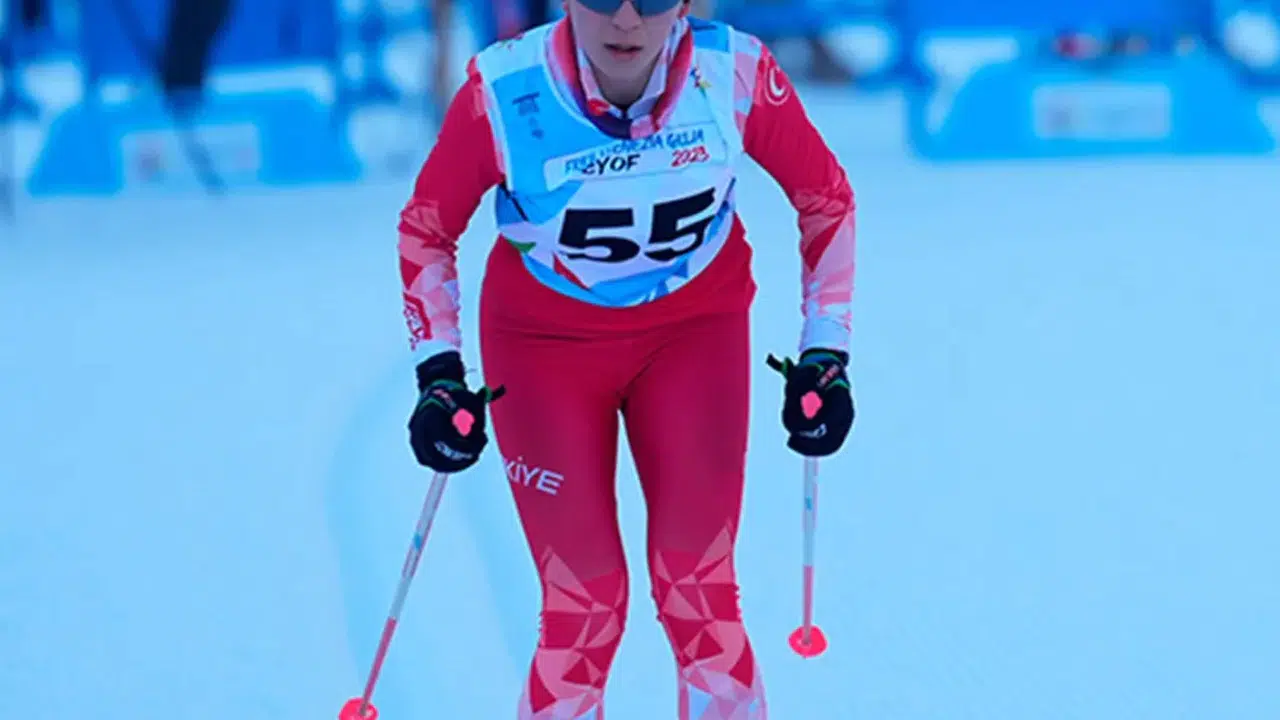 Kros Kayakçısı İrem Dursun hayatı (kimdir), nereli, kaç yaşında?