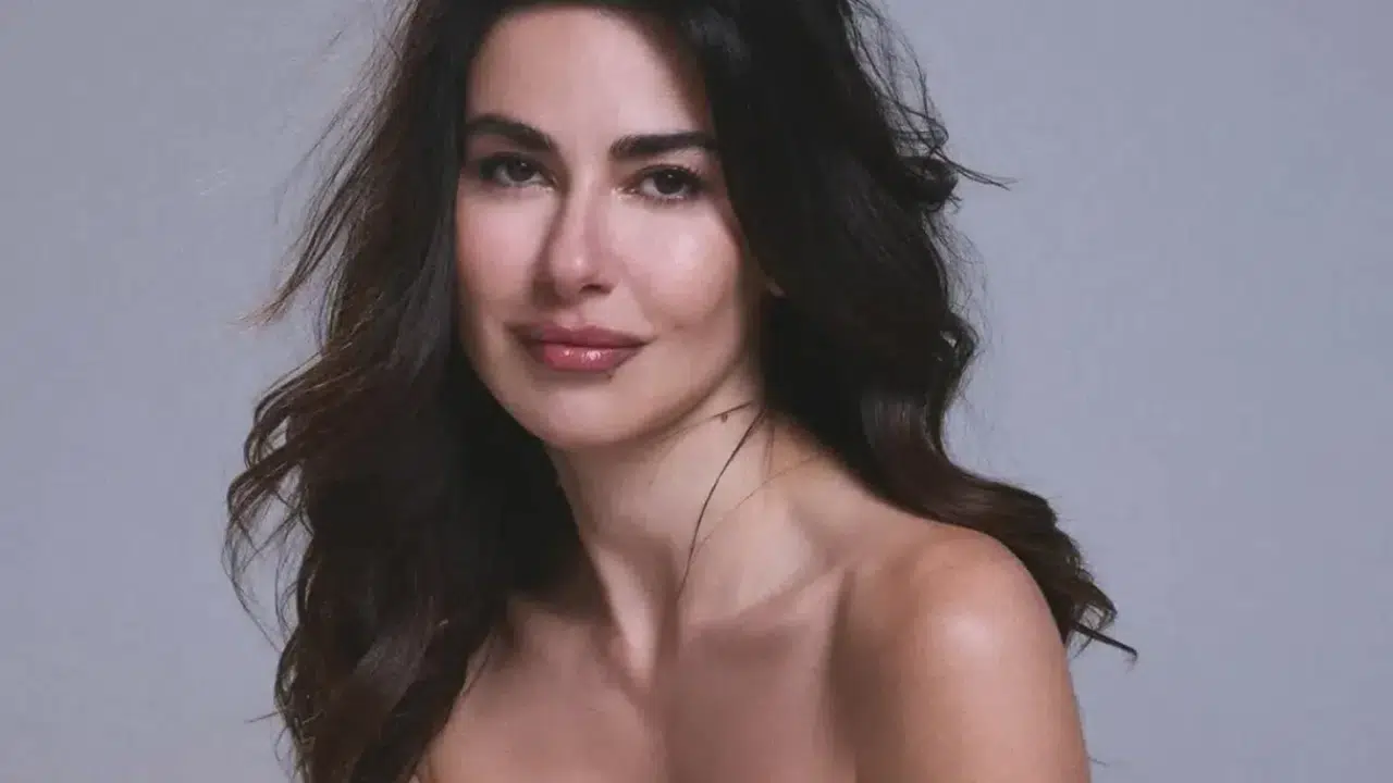 Başroller netleşmeden sürpriz geldi... Nesrin Cavadzade projede!