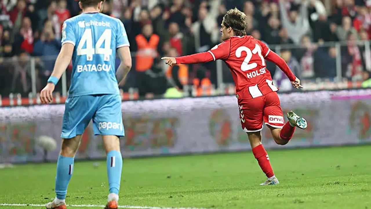 Trabzonspor Samsunspor maçında eksikler kimler, cezalı veya sakat var mı? Karadeniz derbisi öncesi son durum