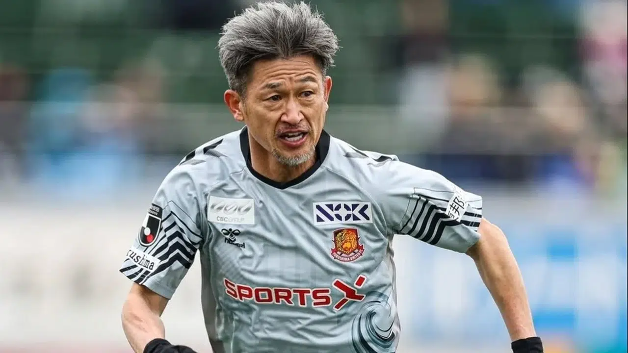 Dünyanın En Yaşlı Futbolcusu Kazuyoshi Miura Fukushima United’da İlk 11’de