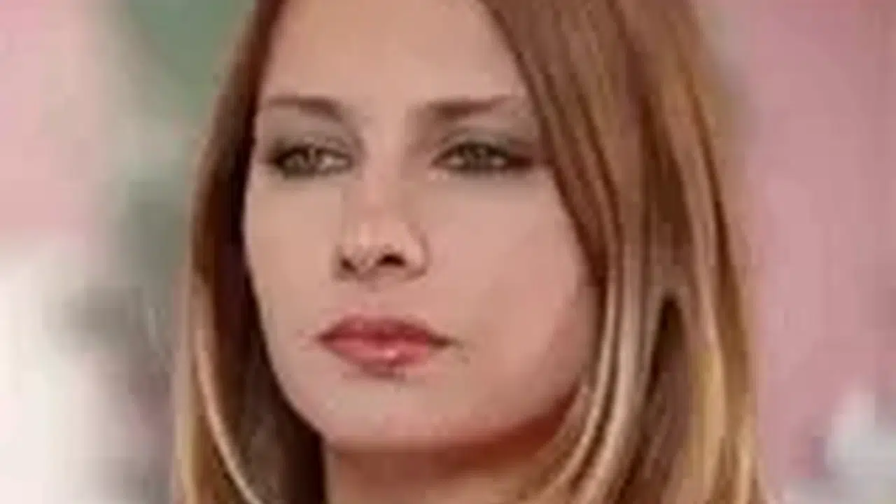 Tuba Ünsal ne mezunu?