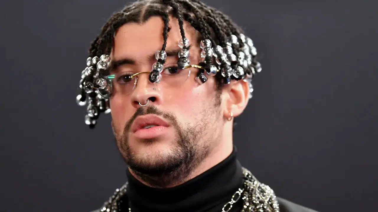 Bad Bunny nasıl ünlü oldu, kimdir ve kimle sevgili? Grammy rekoru sonrası merak edilenler
