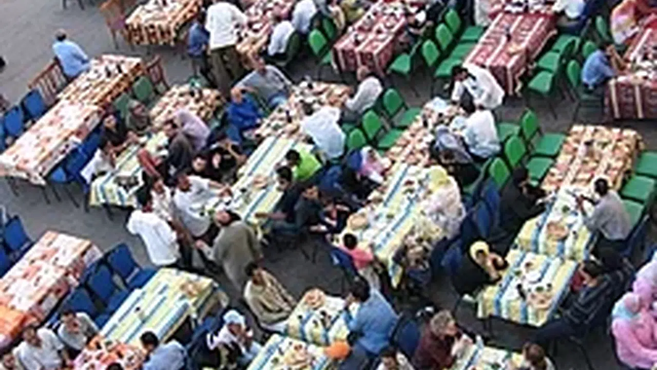 Manşet Modül Başlık: Kayapınar’da Ramazan Bereketi! Rojava Parkı’nda Her Gün 1000 Kişiye İftar