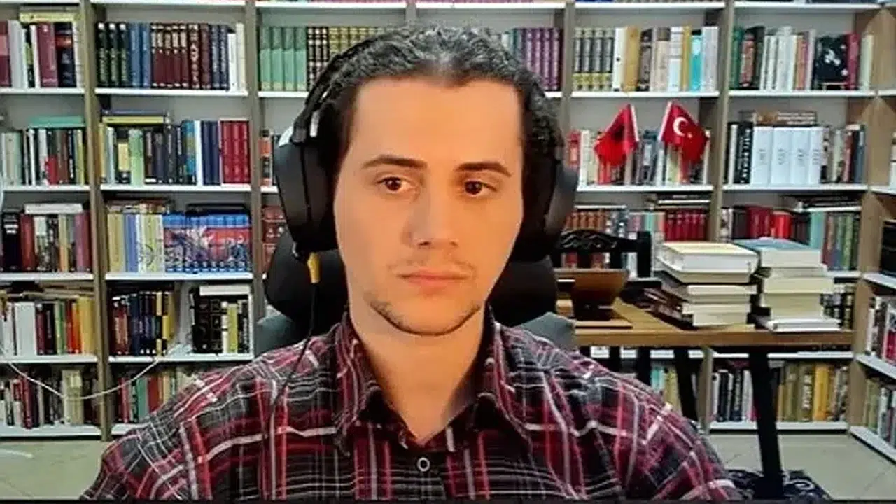 Diamond Tema lise mezunu mu, eğitim hayatı ve nerede okudu?